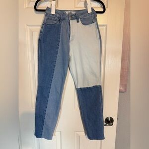 Hollister Women's Two-Tone Straight Leg Jeans - Blue and Gray. Size 23. These 🤩